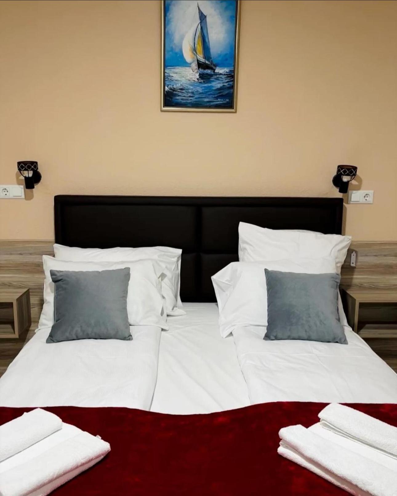 Hotel Casablanca Gorazde Kültér fotó